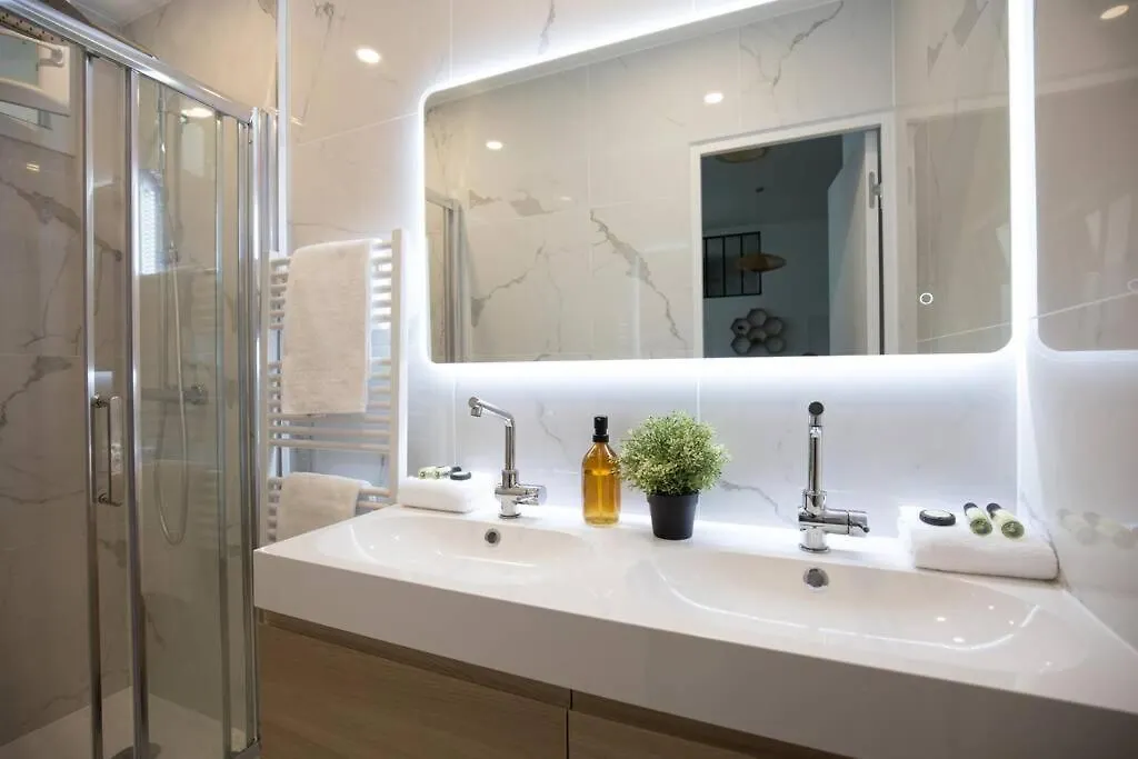 Passage Lemoine 2 Charming 6p-2br Paris
